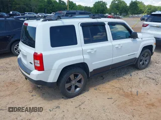2016 Jeep Patriot Sport with VIN 1C4NJRBB8GD731252, listed as a IAAI auction lot 42321786 with 111,788 mi miles and . Bid and sale history available at DreamBid. Image 4.
