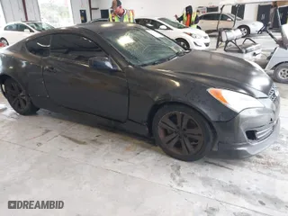 2012 Hyundai Genesis Coupe 2.0T with VIN KMHHT6KD0CU076811, listed as a IAAI auction lot 41658807 with 120,465 mi miles. Bid and sale history available at carsss.com. Image 1.