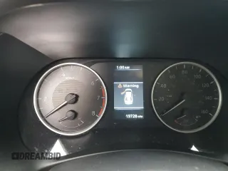 2024 Nissan Sentra S z VIN 3N1AB8BV1RY282855, wystawiony jako Copart lot #43972635 z przebiegiem 19 728 mil mil oraz Szkoda całkowita • Salvage title. Historia ofert i sprzedaży dostępna na DreamBid. Obrazek 9.