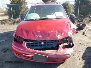 1999 Dodge Caravan z VIN 1B4GP45G7XB554879, wystawiony jako IAAI lot #41644242 z przebiegiem Nie podano mil oraz . Historia ofert i sprzedaży dostępna na DreamBid. Obrazek 13.