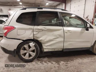 2015 Subaru Forester 2.5i Limited with VIN JF2SJAHC1FH447474, listed as a IAAI auction lot 41638702 with 224,584 mi miles. Bid and sale history available at carsss.com. Image 6.