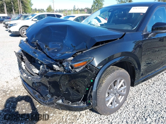 2024 Mazda CX-5 S Select with VIN JM3KFBBL8R0483123, listed as a IAAI auction lot 42173257 with 15,680 mi miles and . Bid and sale history available at carsss.com. Image 6.