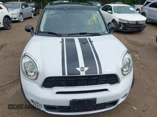 2014 MINI Countryman S z VIN WMWZC5C5XEWP37470, wystawiony jako IAAI lot #42396984 z przebiegiem 77 847 mil mil oraz . Historia ofert i sprzedaży dostępna na DreamBid. Obrazek 6.