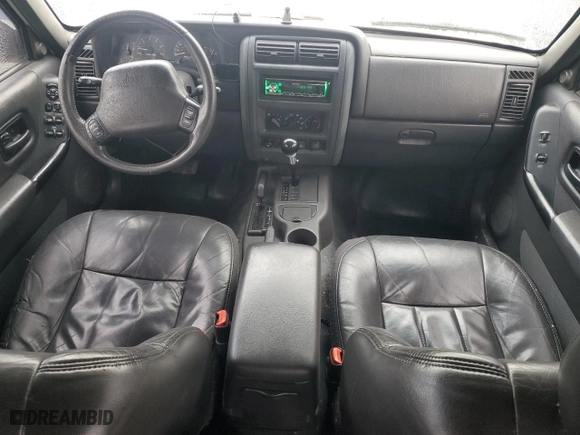 2001 Jeep Cherokee Sport with VIN 1J4FF48S61L585814, listed as a Copart auction lot 47275595 with 334,907 mi miles and Salvage Title. Bid and sale history available at carsss.com. Image 8.