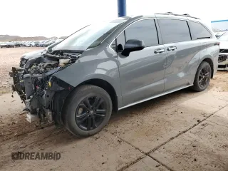2024 Toyota Sienna LE z VIN 5TDCSKFC9RS122614, wystawiony jako Copart lot #51087125 z przebiegiem 32 148 mil mil oraz Szkoda całkowita • Salvage title. Historia ofert i sprzedaży dostępna na DreamBid. Obrazek 1.