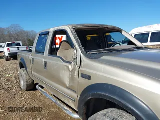 2000 Ford Super Duty F-250 XL with VIN 1FTNW21F3YEA72800, listed as a IAAI auction lot 41348642 with 533,369 mi miles. Bid and sale history available at carsss.com. Image 6.