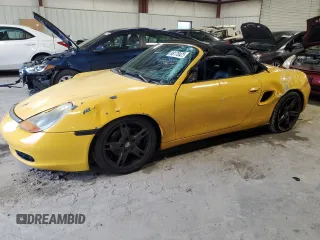 2002 Porsche Boxster z VIN WP0CA29832U621890, wystawiony jako Copart lot #88170475 z przebiegiem 156 954 mil mil oraz Szkoda całkowita • Salvage title. Historia ofert i sprzedaży dostępna na DreamBid. Obrazek 1.