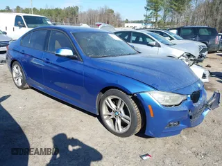 2013 BMW 3 Series 328i z VIN WBA3A5C52DF354021, wystawiony jako IAAI lot #41652647 z przebiegiem 85 029 mil mil oraz . Historia ofert i sprzedaży dostępna na DreamBid. Obrazek 1.