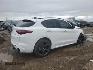 2022 Alfa Romeo Stelvio Veloce z VIN ZASPAKBN1N7D49271, wystawiony jako Copart lot #49424695 z przebiegiem Nie podano mil oraz Szkoda całkowita • Salvage title. Historia ofert i sprzedaży dostępna na DreamBid. Obrazek 3.