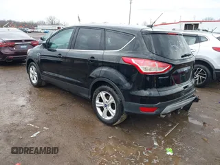 2016 Ford Escape SE with VIN 1FMCU0G78GUB56029, listed as a IAAI auction lot 41904627 with 102,685 mi miles. Bid and sale history available at carsss.com. Image 3.