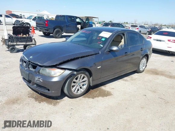 2006 BMW 3 Series 325i with VIN WBAVB13506KX51462, listed as a IAAI auction lot 41811523 with Not Provided miles. Bid and sale history available at carsss.com. Image 2.