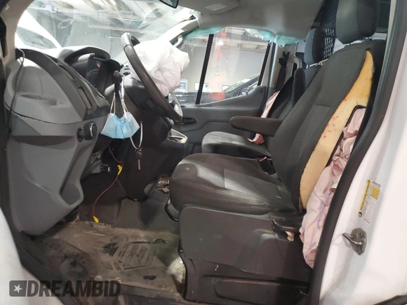 2018 Ford Transit z VIN 1FTYR1YM3JKA92605, wystawiony jako Copart lot #57334985 z przebiegiem 61 538 mil mil oraz Szkoda całkowita • Salvage title. Historia ofert i sprzedaży dostępna na DreamBid. Obrazek 7.