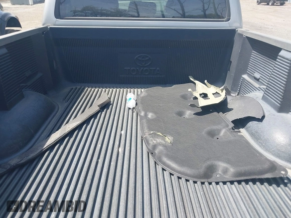 2004 Toyota Tundra SR5 with VIN 5TBDT44174S434897, listed as a IAAI auction lot 42128806 with 218,054 mi miles and . Bid and sale history available at DreamBid. Image 17.