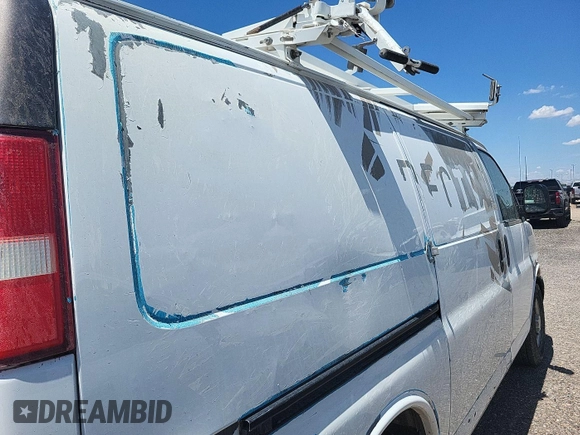 2010 Chevrolet Express Cargo with VIN 1GCZGFBA0A1162895, listed as a IAAI auction lot 42849189 with 175,151 mi miles and . Bid and sale history available at DreamBid. Image 15.
