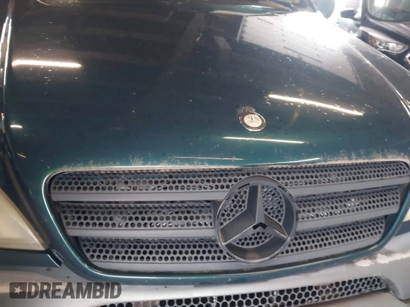 1998 Mercedes-Benz M 320/430/500 with VIN 4JGAB54EXWA007828, listed as a IAAI auction lot 42490411 with 215,980 mi miles and . Bid and sale history available at DreamBid. Image 6.