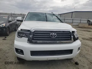 2019 Toyota Sequoia SR5 with VIN 5TDBY5G1XKS174171, listed as a Copart auction lot 40679254 with 67,132 mi miles. Bid and sale history available at carsss.com. Image 5.