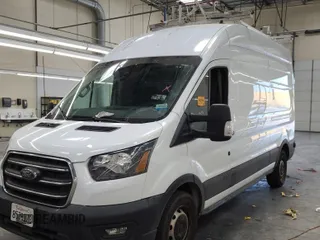 2020 Ford Transit Cargo z VIN 1FTBR1XG3LKB79165, wystawiony jako IAAI lot #42763042 z przebiegiem 140 992 mil mil oraz . Historia ofert i sprzedaży dostępna na DreamBid. Obrazek 7.