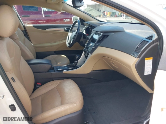 2015 Hyundai Sonata Hybrid Limited with VIN KMHEC4A40FA124788, listed as a IAAI auction lot 41936920 with 112,002 mi miles. Bid and sale history available at carsss.com. Image 5.
