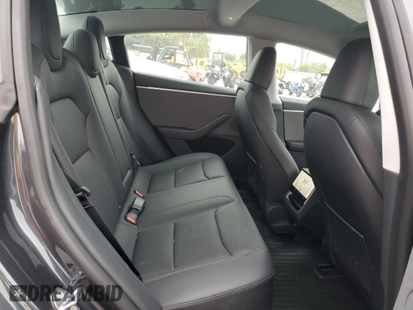 2025 Tesla Model 3 Long Range with VIN 5YJ3E1EA7SF969403, listed as a Copart auction lot 55348185 with 2,613 mi miles and Salvage title. Bid and sale history available at DreamBid. Image 10.