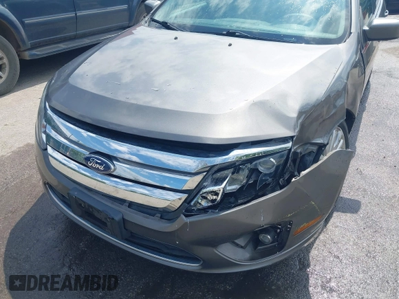 2011 Ford Fusion Hybrid with VIN 3FADP0L32BR132155, listed as a IAAI auction lot 42196233 with 77,900 mi miles and . Bid and sale history available at DreamBid. Image 17.