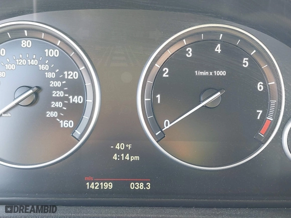 2011 BMW X3 28i with VIN 5UXWX5C52BL715405, listed as a IAAI auction lot 41915177 with 142,199 mi miles. Bid and sale history available at carsss.com. Image 7.