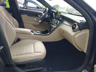 2018 Mercedes-Benz C 300 with VIN WDDWF4JB2JR345906, listed as a IAAI auction lot 41933916 with 56,290 mi miles and . Bid and sale history available at carsss.com. Image 5.