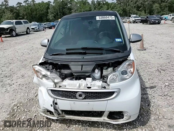2015 Smart fortwo Passion с VIN WMEEJ3BA6FK807938, выставлен на аукционе Copart как лот 53860475 с пробегом 77 748 миль миль и Списание • Salvage title. История ставок и продаж доступна на DreamBid. Изображение 14.