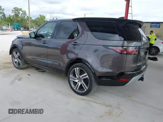 2023 Land Rover Discovery Metropolitan Edition with VIN SALRW4EU9P2467157, listed as a IAAI auction lot 41203156 with 32,071 mi miles. Bid and sale history available at carsss.com. Image 3.