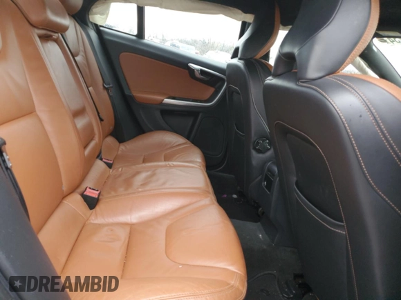 2015 Volvo S60 T6 Drive-E Platinum with VIN YV149MFMXF2335458, listed as a Copart auction lot 80777934 with 140,790 mi miles and Salvage title. Bid and sale history available at DreamBid. Image 10.