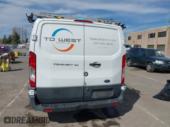 2018 Ford Transit с VIN 1FTYE1YM3JKA17401, выставлен на аукционе IAAI как лот 41692518 с пробегом 145 472 миль миль и . История ставок и продаж доступна на DreamBid. Изображение 16.