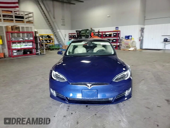 2016 Tesla Model S 90D z VIN 5YJSA1E40GF172712, wystawiony jako Copart lot #63698725 z przebiegiem 99 405 mil mil oraz Szkoda całkowita • Salvage title. Historia ofert i sprzedaży dostępna na DreamBid. Obrazek 15.