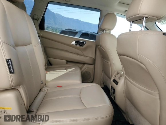 2018 Nissan Pathfinder SV z VIN 5N1DR2MMXJC658758, wystawiony jako Copart lot #54649225 z przebiegiem 85 657 mil mil oraz Szkoda całkowita • Salvage title. Historia ofert i sprzedaży dostępna na DreamBid. Obrazek 11.