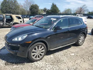 2013 Porsche Cayenne Diesel z VIN WP1AF2A29DLA32463, wystawiony jako Copart lot #49855515 z przebiegiem 160 243 mil mil oraz Szkoda całkowita • Salvage title. Historia ofert i sprzedaży dostępna na DreamBid. Obrazek 1.