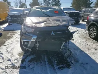2018 Mitsubishi Outlander SEL z VIN JA4AR4AW5JZ016013, wystawiony jako Copart lot #87653585 z przebiegiem Nie podano mil oraz Szkody całkowita. Historia ofert i sprzedaży dostępna na DreamBid. Obrazek 11.