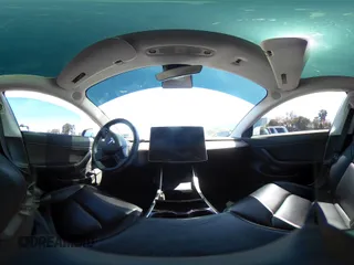 2020 Tesla Model 3 Long Range z VIN 5YJ3E1EB3LF621348, wystawiony jako IAAI lot #42121895 z przebiegiem Nie podano mil oraz . Historia ofert i sprzedaży dostępna na DreamBid. Obrazek 20.