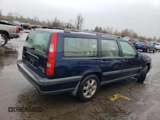 1998 Volvo V70 XC with VIN YV1LZ564XW2455598, listed as a Copart auction lot 43602145 with 200,567 mi miles and Salvage Title. Bid and sale history available at carsss.com. Image 3.