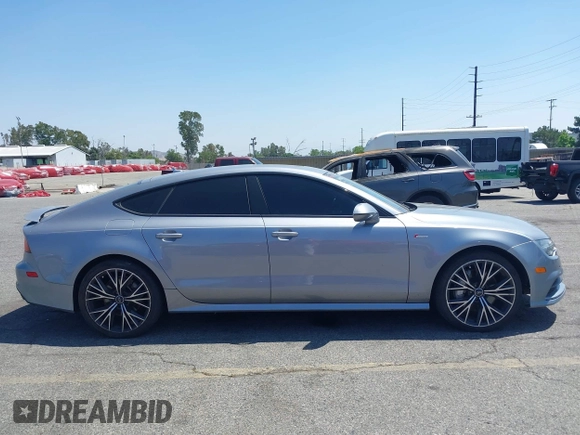 2018 Audi A7 Premium Plus z VIN WAUW3AFC1JN026763, wystawiony jako IAAI lot #42359297 z przebiegiem 108 937 mil mil oraz . Historia ofert i sprzedaży dostępna na DreamBid. Obrazek 14.