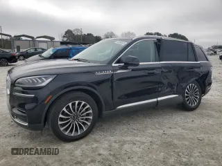 2023 Lincoln Aviator Reserve z VIN 5LM5J7XC5PGL10196, wystawiony jako Copart lot #49096305 z przebiegiem 19 308 mil mil oraz Szkoda całkowita • Salvage title. Historia ofert i sprzedaży dostępna na DreamBid. Obrazek 1.