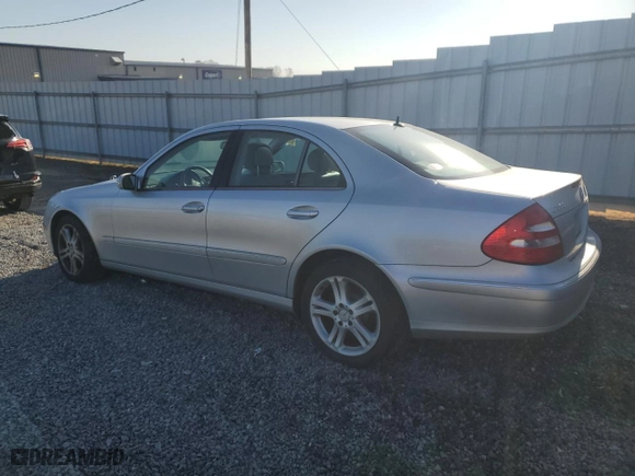 2006 Mercedes-Benz E-Class 3.5L with VIN WDBUF87J76X192626, listed as a Copart auction lot 48661645 with 135,524 mi miles and Salvage Title. Bid and sale history available at carsss.com. Image 2.