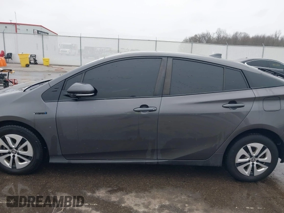 2018 Toyota Prius Two with VIN JTDKARFU1J3545368, listed as a IAAI auction lot 41510475 with 152,233 mi miles. Bid and sale history available at carsss.com. Image 14.
