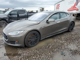 2015 Tesla Model S 85D with VIN 5YJSA1E20FF117464, listed as a Copart auction lot 54194515 with 99,446 mi miles and Clean Title. Bid and sale history available at carsss.com. Image 1.