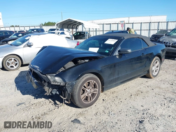 2014 Ford Mustang V6 with VIN 1ZVBP8EM2E5322709, listed as a IAAI auction lot 41732809 with 130,263 mi miles. Bid and sale history available at carsss.com. Image 6.