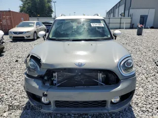 2018 MINI Countryman Cooper S z VIN WMZYT3C3XJ3E00121, wystawiony jako Copart lot #57341905 z przebiegiem 64 387 mil mil oraz Szkody całkowita. Historia ofert i sprzedaży dostępna na DreamBid. Obrazek 5.
