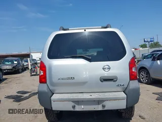 2010 Nissan Xterra SE z VIN 5N1AN0NW2AC507089, wystawiony jako IAAI lot #42200605 z przebiegiem 202 357 mil mil oraz . Historia ofert i sprzedaży dostępna na DreamBid. Obrazek 16.