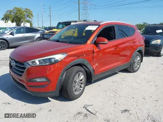 2016 Hyundai Tucson Limited with VIN KM8J33A23GU127742, listed as a IAAI auction lot 41796947 with 115,758 mi miles. Bid and sale history available at carsss.com. Image 2.