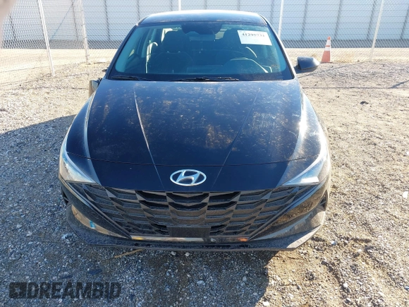 2023 Hyundai Elantra SEL z VIN KMHLS4AG8PU599223, wystawiony jako IAAI lot #41295731 z przebiegiem 13 255 mil mil oraz . Historia ofert i sprzedaży dostępna na DreamBid. Obrazek 12.