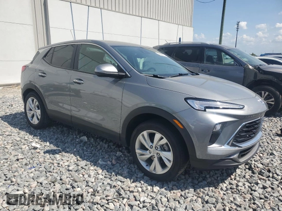 2025 Buick Encore GX Preferred with VIN KL4AMBSP4SB002849, listed as a Copart auction lot 57385015 with 2,966 mi miles and Salvage title. Bid and sale history available at DreamBid. Image 4.