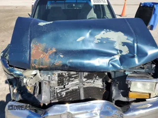 1995 Dodge Dakota z VIN 1B7GL23X3SS136589, wystawiony jako Copart lot #86889194 z przebiegiem 126 001 mil mil oraz Szkoda całkowita • Salvage title. Historia ofert i sprzedaży dostępna na DreamBid. Obrazek 11.
