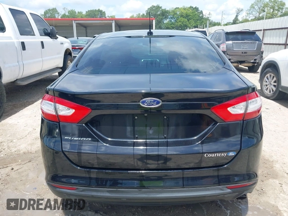 2016 Ford Fusion S with VIN 3FA6P0G76GR311361, listed as a IAAI auction lot 42578682 with 157,656 mi miles and . Bid and sale history available at DreamBid. Image 16.