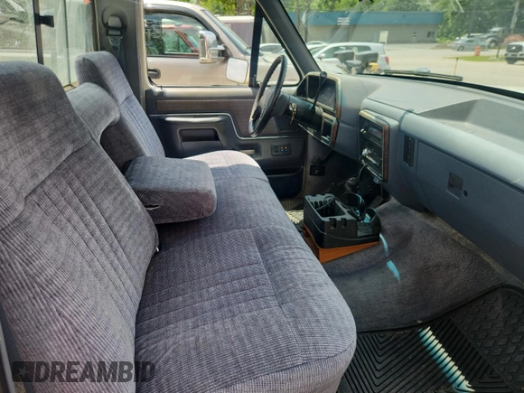 1990 Ford F-150 с VIN 1FTEF14N7LLA38988, выставлен на аукционе Copart как лот 61417455 с пробегом 46 390 миль миль и Чистый • Clean title. История ставок и продаж доступна на DreamBid. Изображение 5.